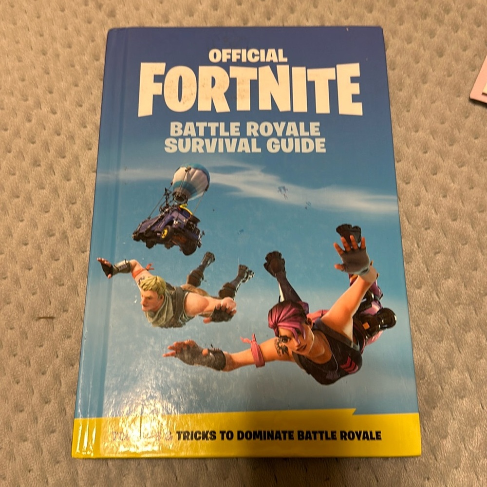 Fortnite Battle Royale Survival Guide Book